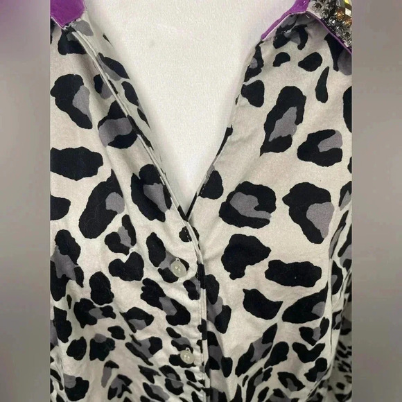Lane Bryant button down shirt animal print - Picture 4 of 9